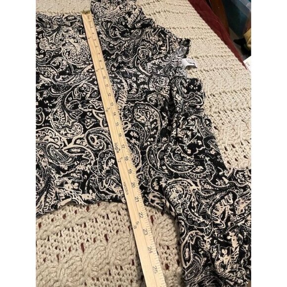 Yvos Black & White Paisley Long Sleeve Blouse WOMEN LARGE 100% Polyester - Picture 11 of 13